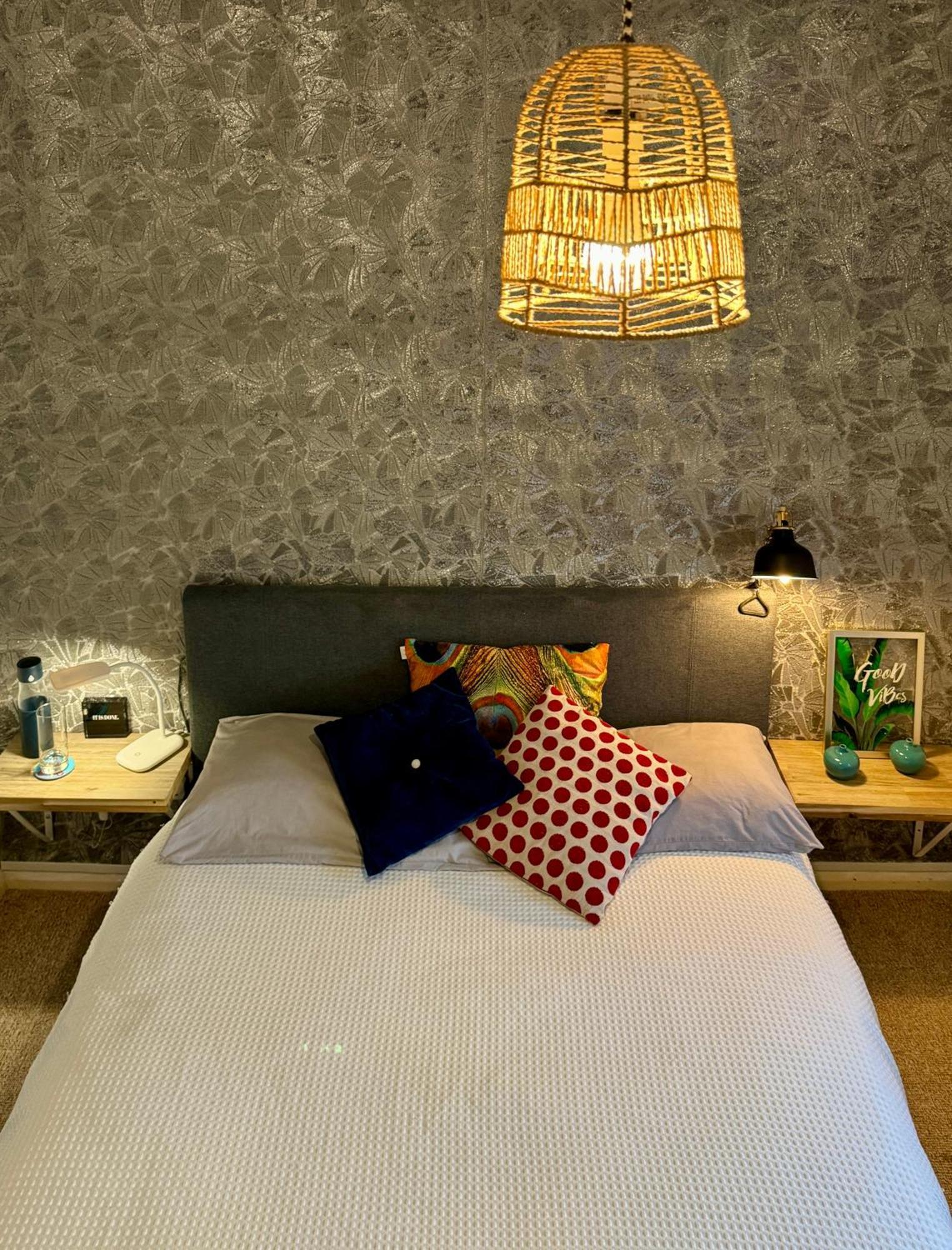 Private Room In A Stylish Flat Londres Exterior foto